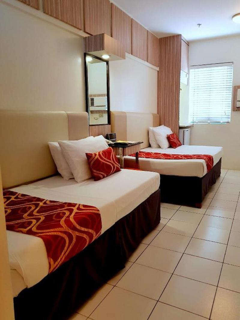 Hostel 1632 Manila Zewnętrze zdjęcie