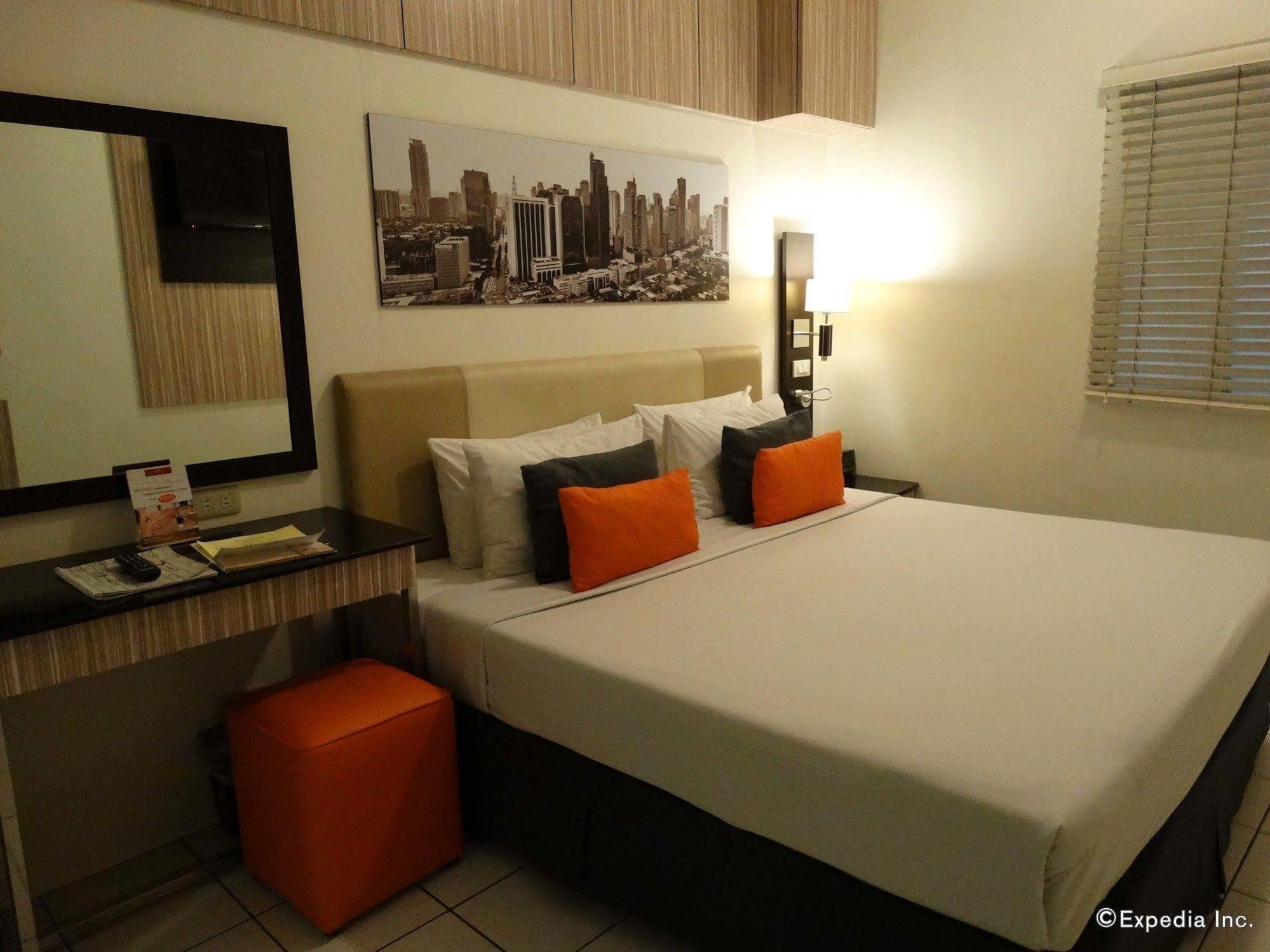 Hostel 1632 Manila Zewnętrze zdjęcie