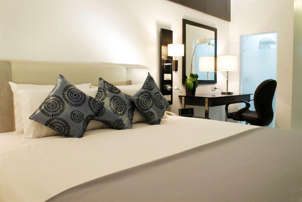 Hostel 1632 Manila Zewnętrze zdjęcie